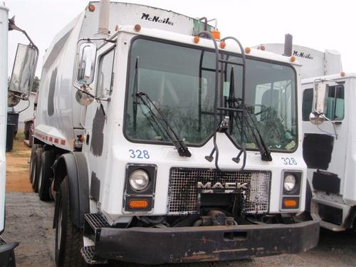 MACK MR690S Garbage Truck