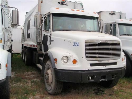 FREIGHTLINER FL112 Garbage Truck