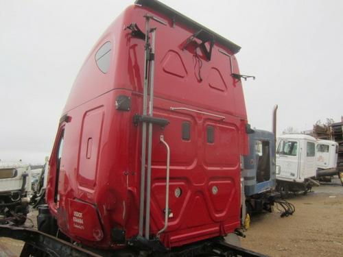 FREIGHTLINER  CAB & SLEEPER