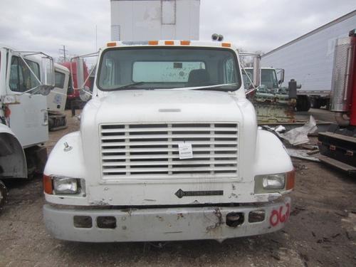 INTERNATIONAL 4900 CAB CLIP