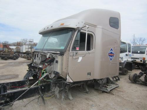 FREIGHTLINER COLUMBIA CAB & SLEEPER