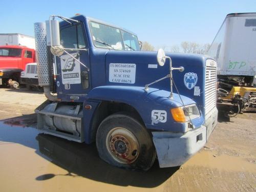 FREIGHTLINER FLD120 CAB CLIP