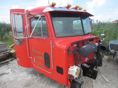 PETERBILT 378 CAB