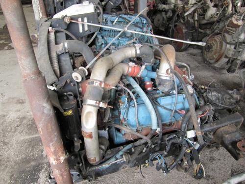 INTERNATIONAL T444E Engine Assembly