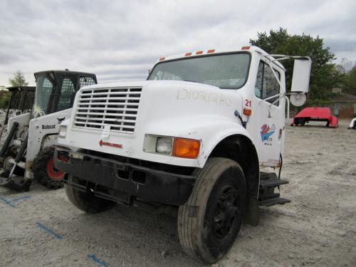 INTERNATIONAL 4700 CAB CLIP