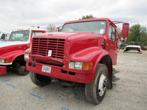 INTERNATIONAL 4900 CAB CLIP
