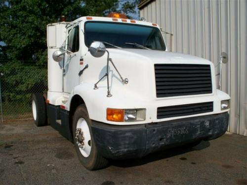 INTERNATIONAL 8300 Trucks