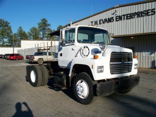 FORD LN9000 Trucks