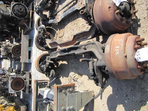 INTERNATIONAL 4900 AXLE ASSEMBLY, FRONT (STEER)