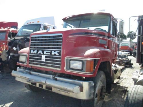 MACK CH 612 Trucks