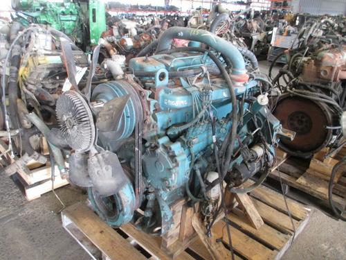 INTERNATIONAL DT466C     CHARGE AIR COO Engine Assembly