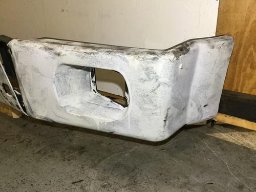 KENWORTH T800B Bumper Assembly, Front