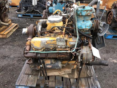CATERPILLAR 3208T Engine Assembly