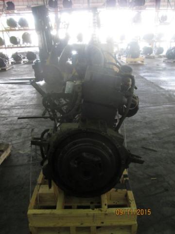 INTERNATIONAL DT466E EPA 96 Engine Assembly