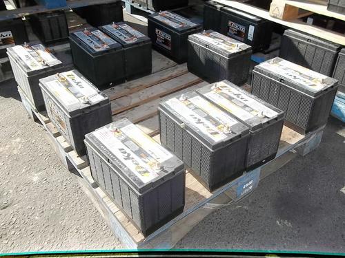 GRP 31 700 CCA Battery