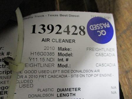 FREIGHTLINER CASCADIA 125 Air Cleaner