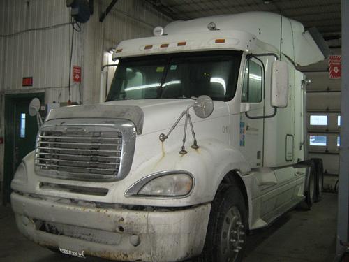 FREIGHTLINER COLUMBIA 120 Bumper, End