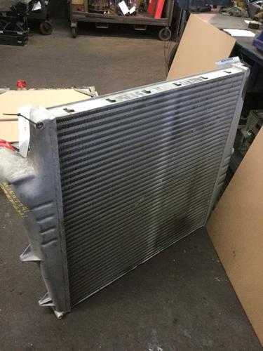 VOLVO VNL Charge Air Cooler (ATAAC)