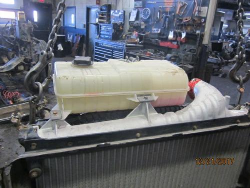 VOLVO VNL COOLING ASSEMBLY (RAD, COND, ATAAC)