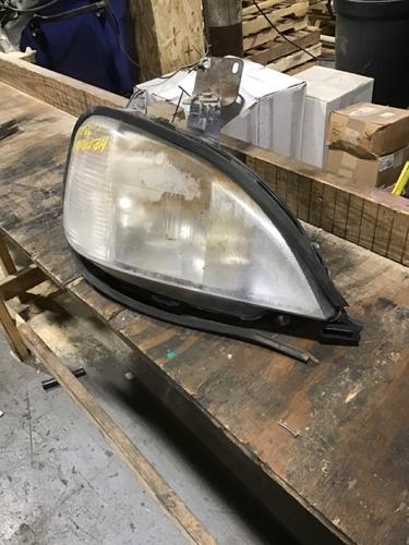 FREIGHTLINER COLUMBIA 120 Headlamp Assembly and Component