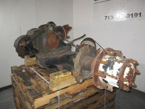 MACK CRD92 Axle Assembly, Rear (Front)