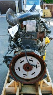 Nissan FD46TA-U1 Engine Assembly